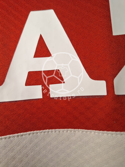 Stuttgart 2010-2011 shirt, Marica 9, M