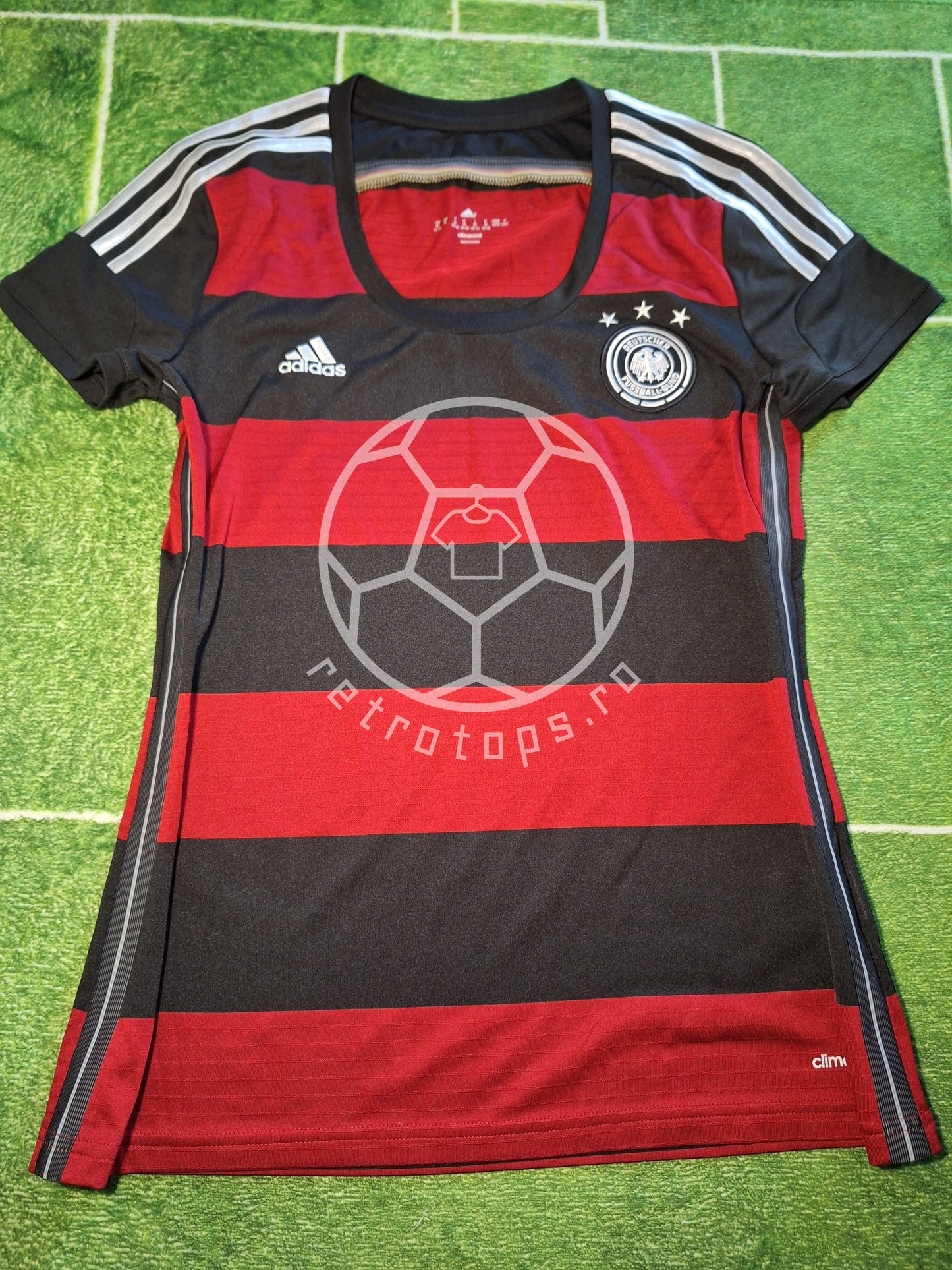 Germany women's 2014 away shirt, M