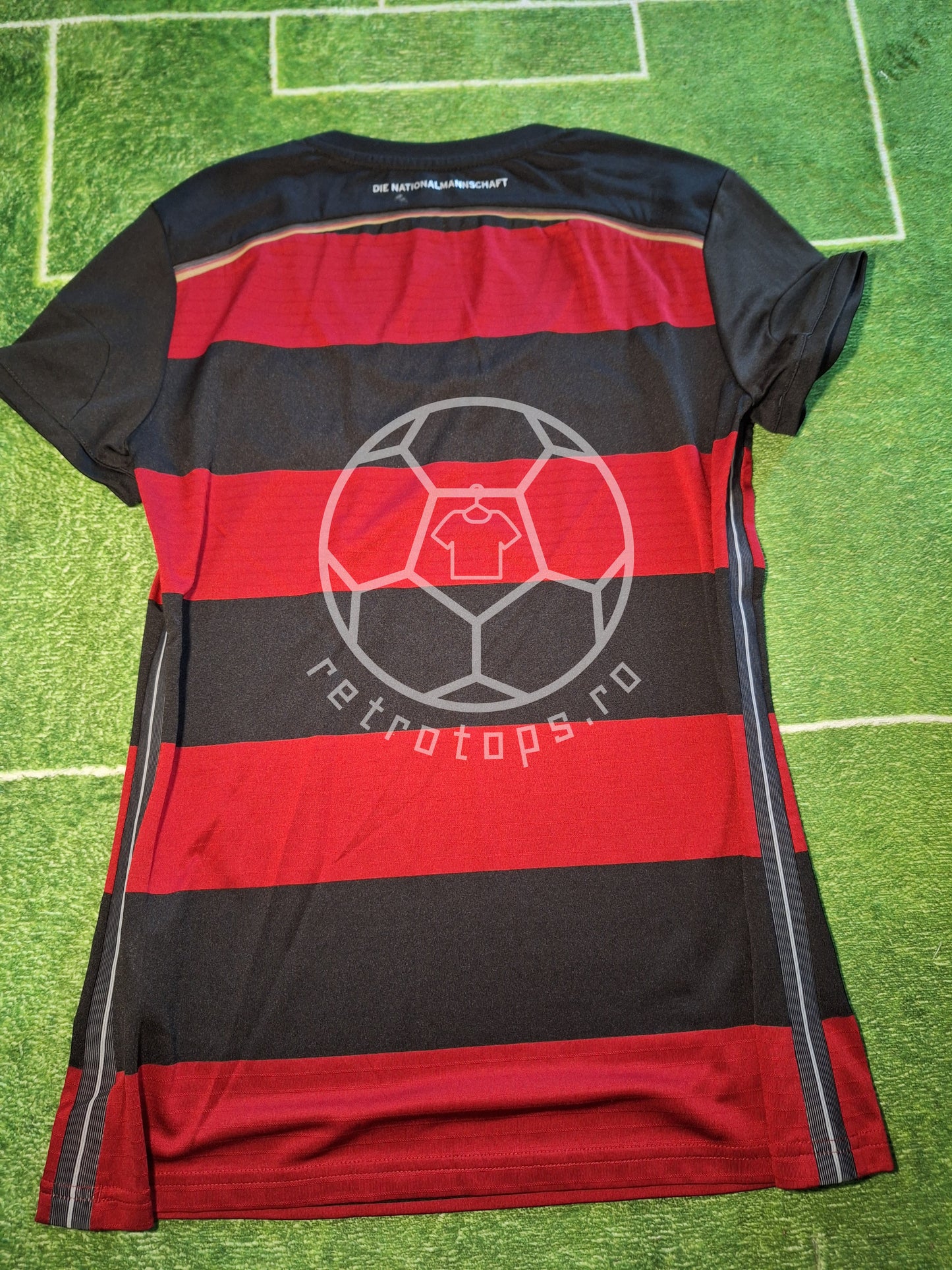 Germany women's 2014 away shirt, M