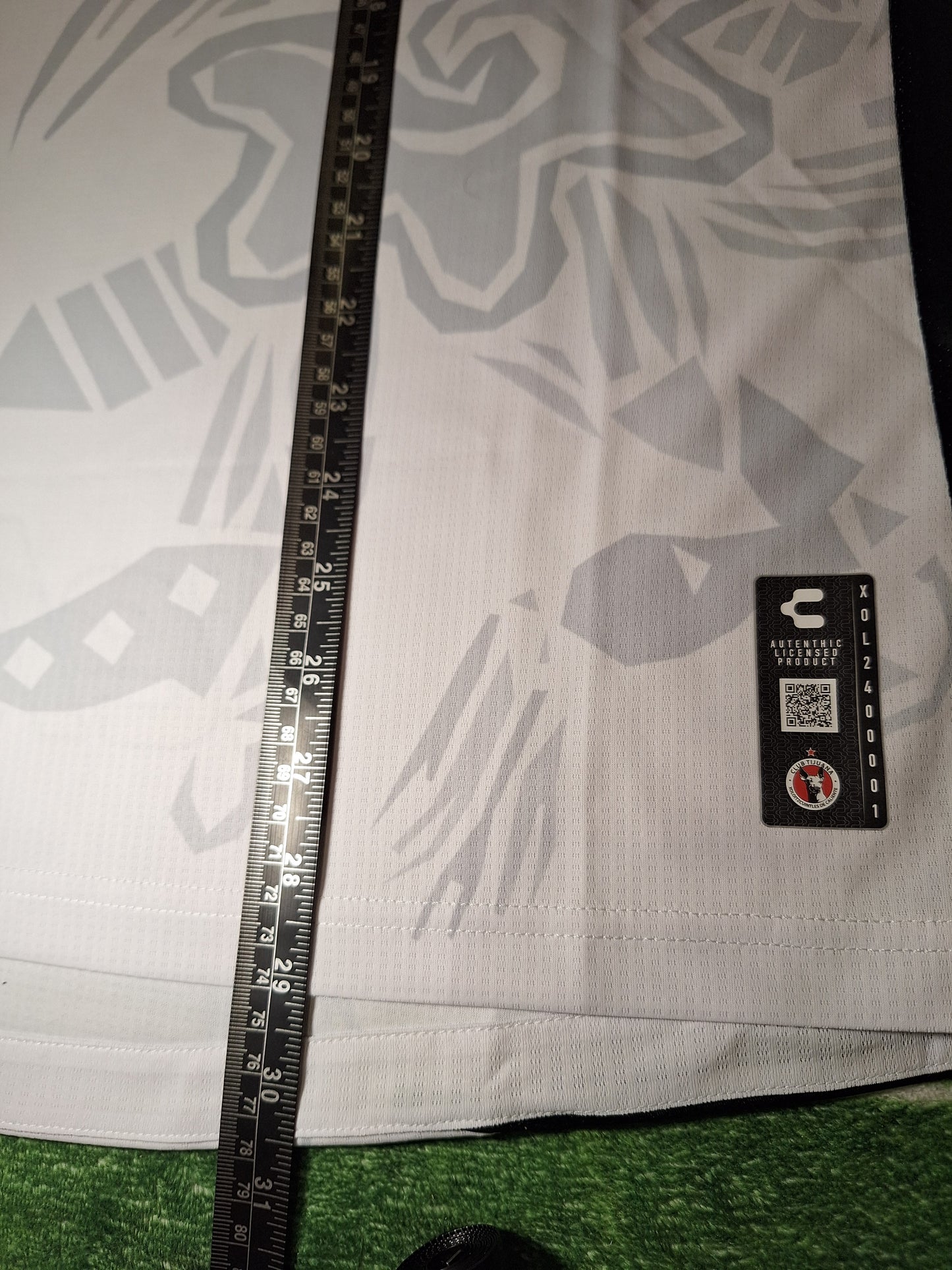 Club Tijuana Away 2024-2025, L