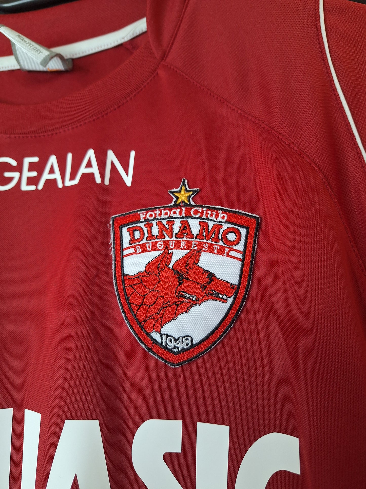 Tricou fotbal Dinamo 2006-2007, Ganea 19, S
