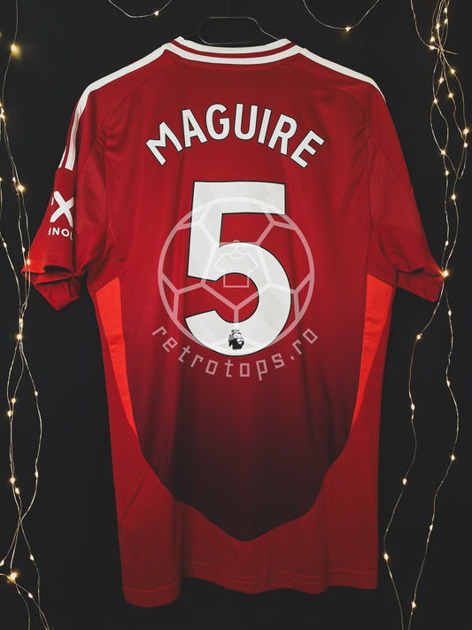 Tricou de fotbal Manchester United 2024-2025, Maguire 5, M