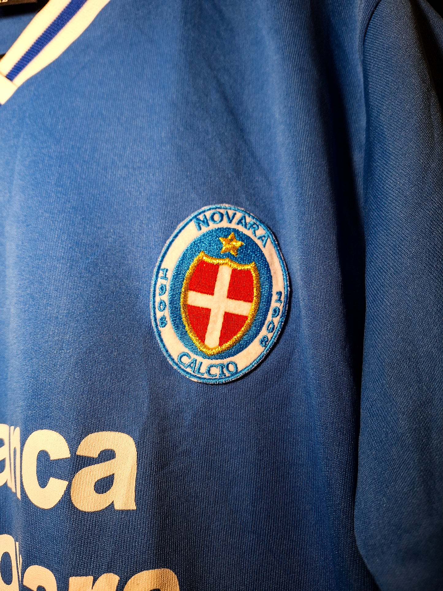 Novara 2005-2006 shirt, M/L