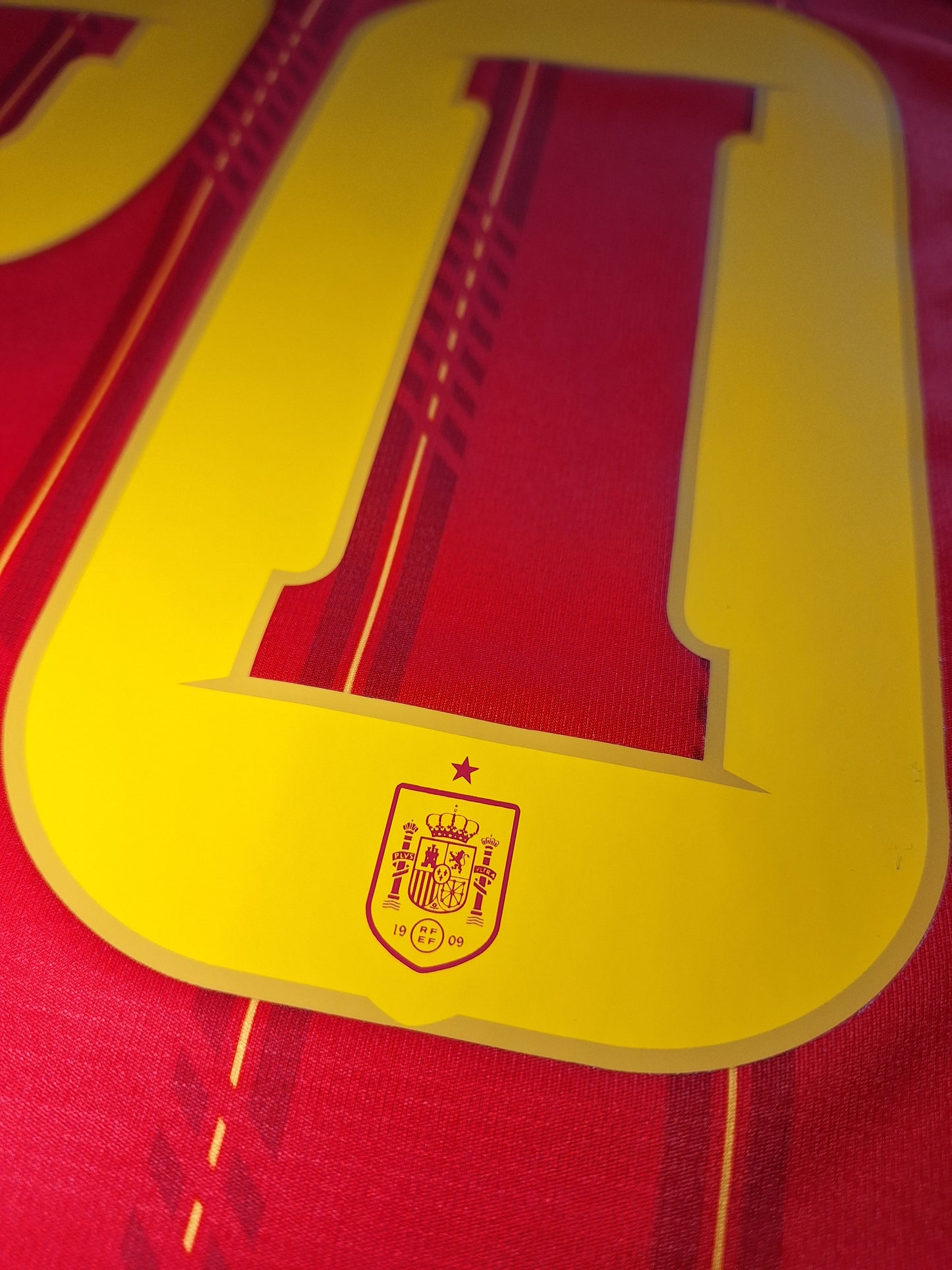 Spain 2026 home shirt, Pedri 20, L