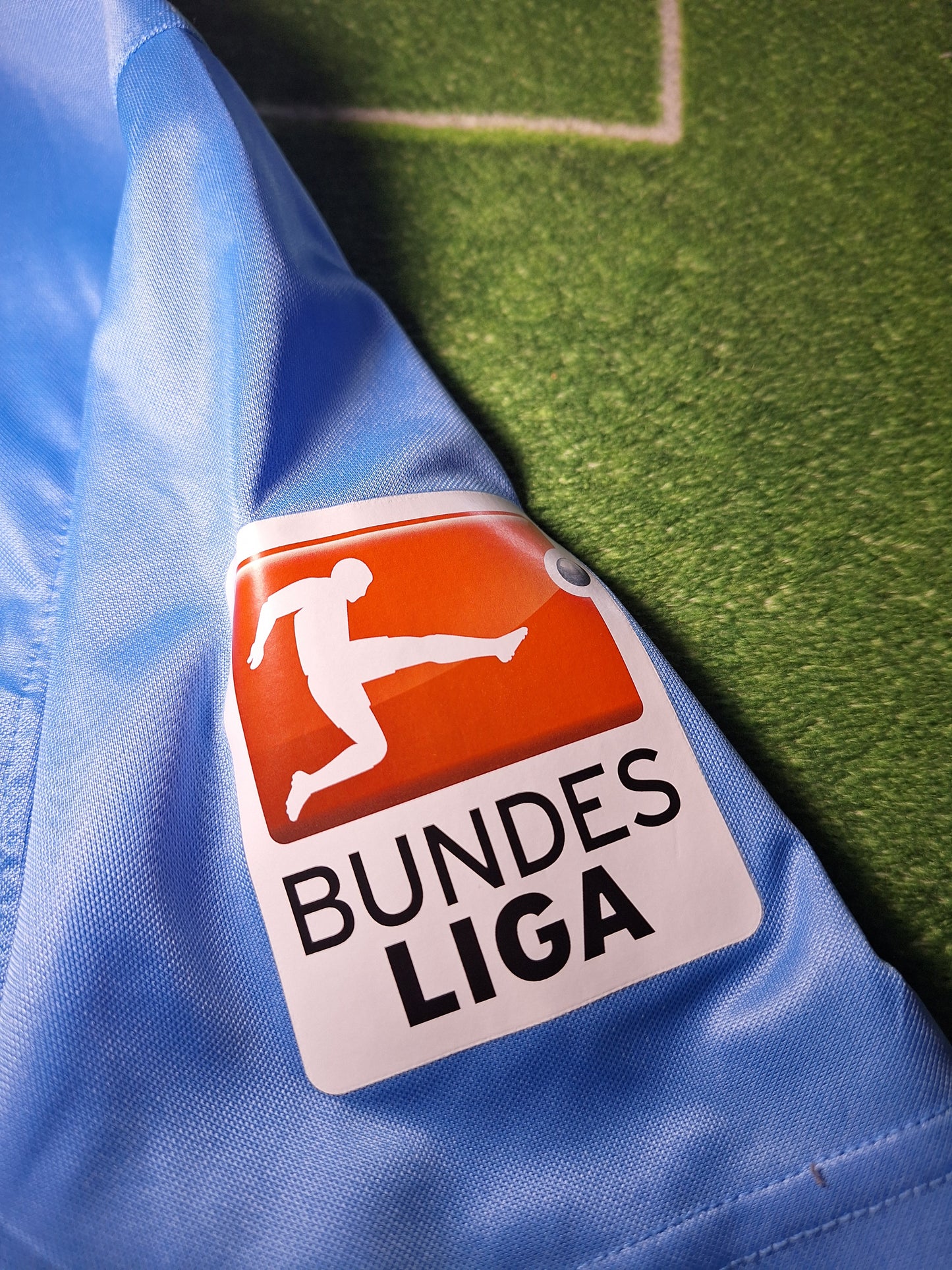 Eintracht Frankfurt 2014-2015 third shirt, Djakpa 15, M
