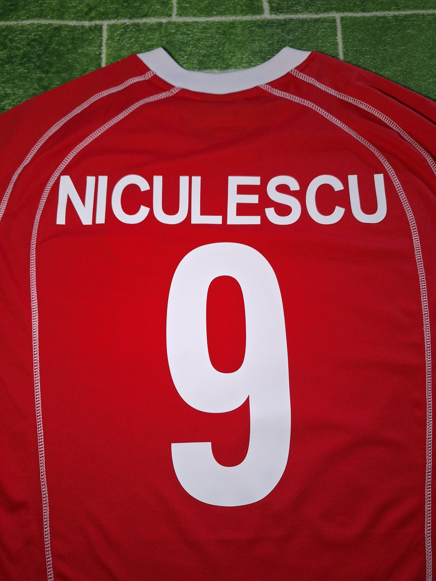 Tricou fotbal Dinamo 2004-2006, Niculescu 9, XL