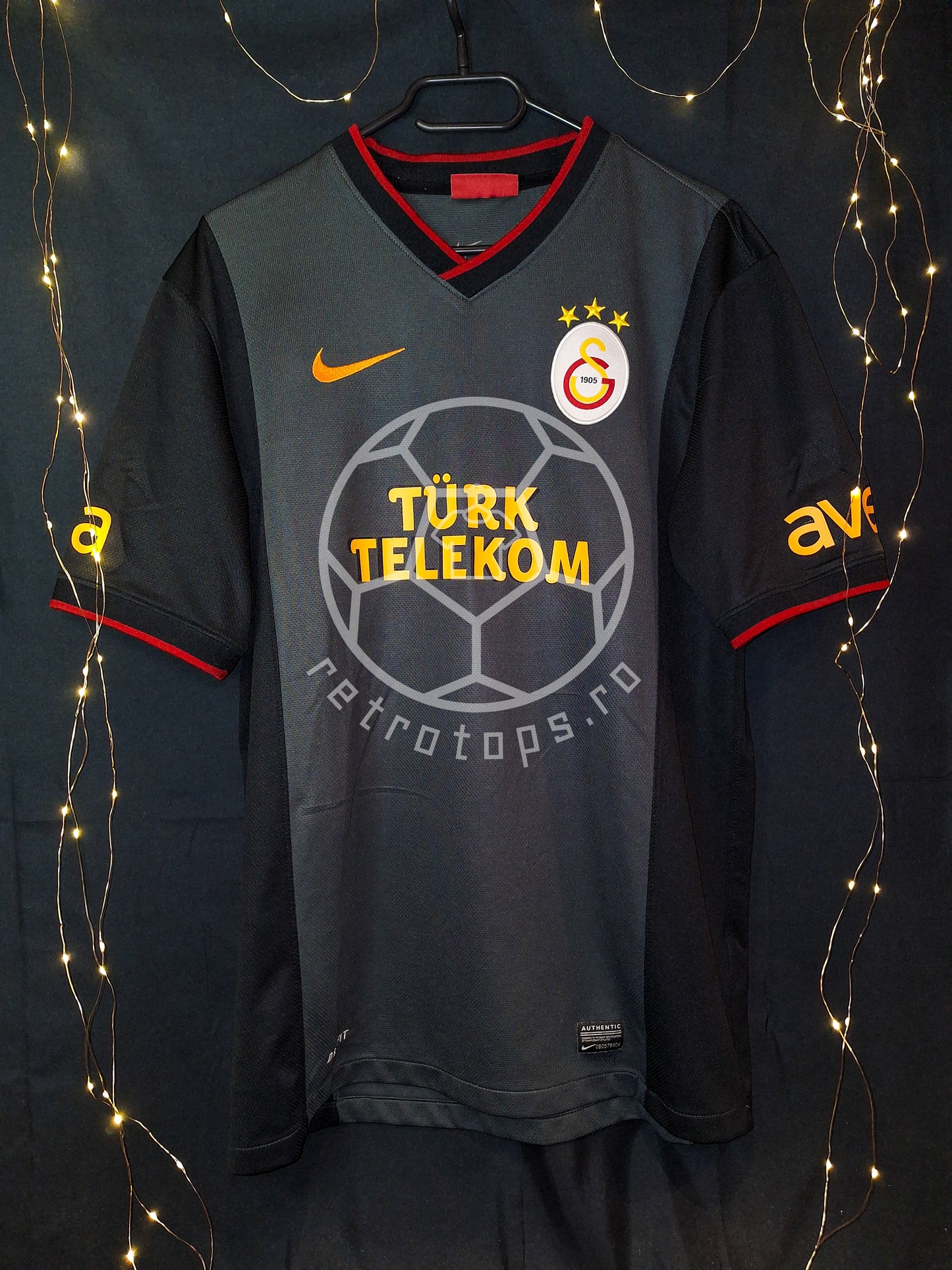 Galatasaray 2013-2014 away shirt, Drogba 11, L