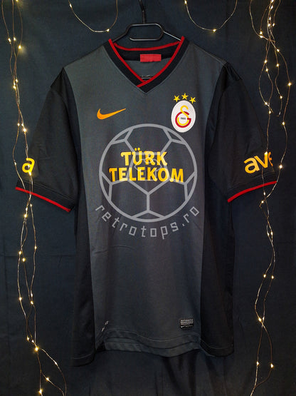 Galatasaray 2013-2014 away shirt, Drogba 11, L