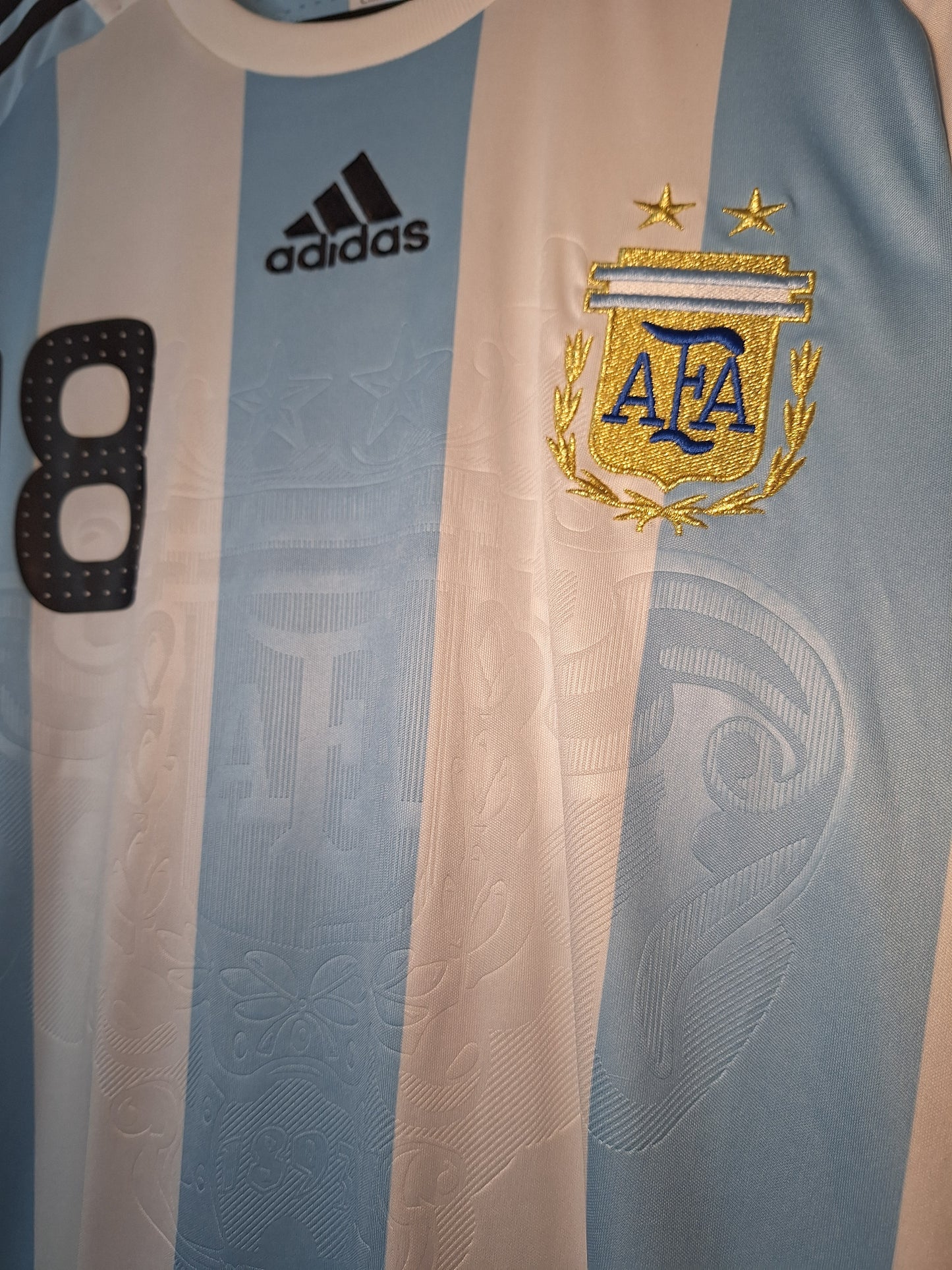 Argentina 2008-2009 home shirt BNWT, Messi 18, M