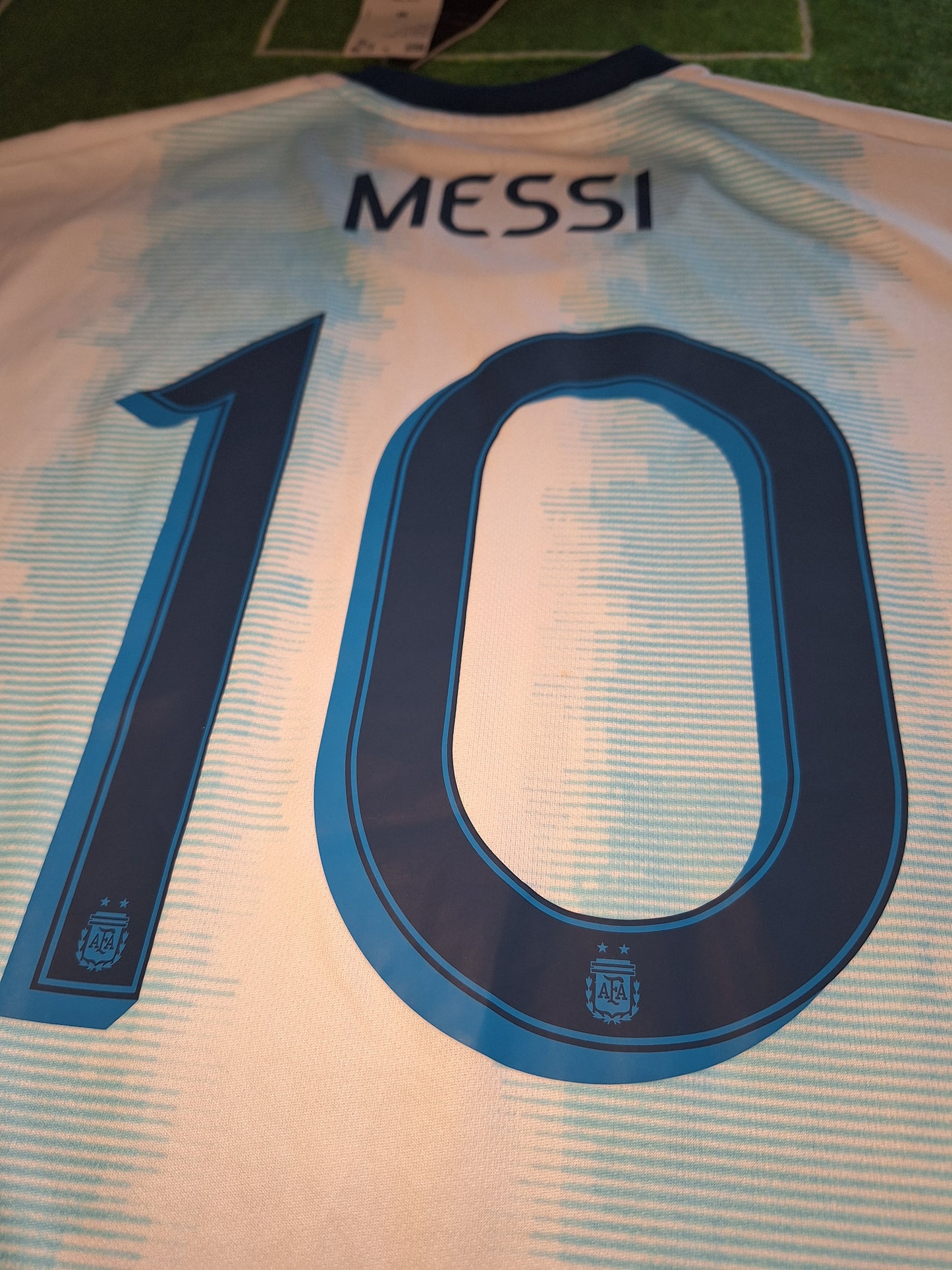 Argentina 2019-2020 BNWT home shirt, Messi 10, M