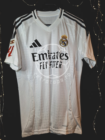 Real Madrid 2024-2025, Valverde 8, S/M