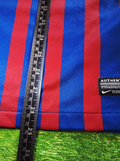 Barcelona 2011-2012 home shirt, Iniesta 8, M