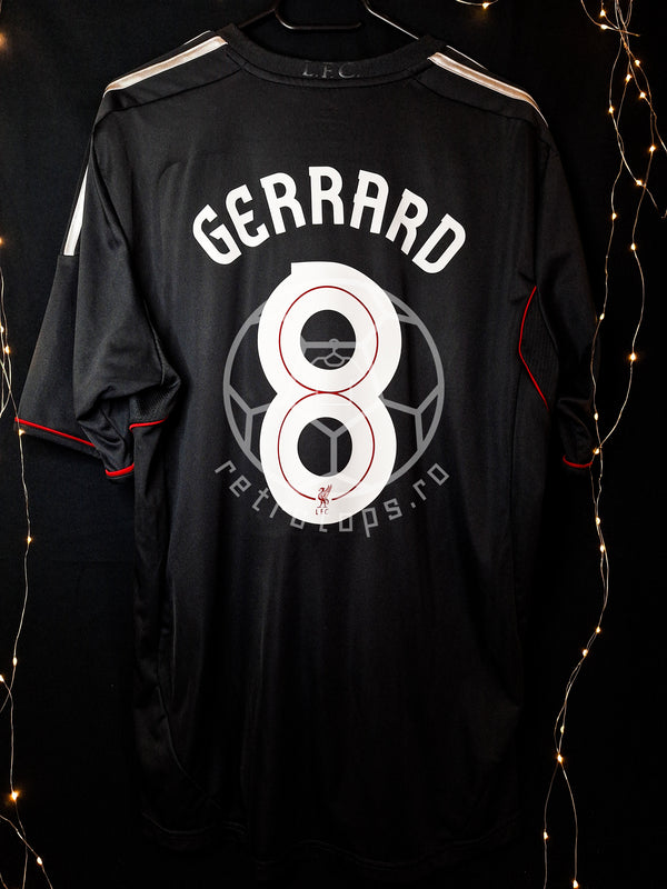 Liverpool away shirt 2011-2012, Gerrard 8, L