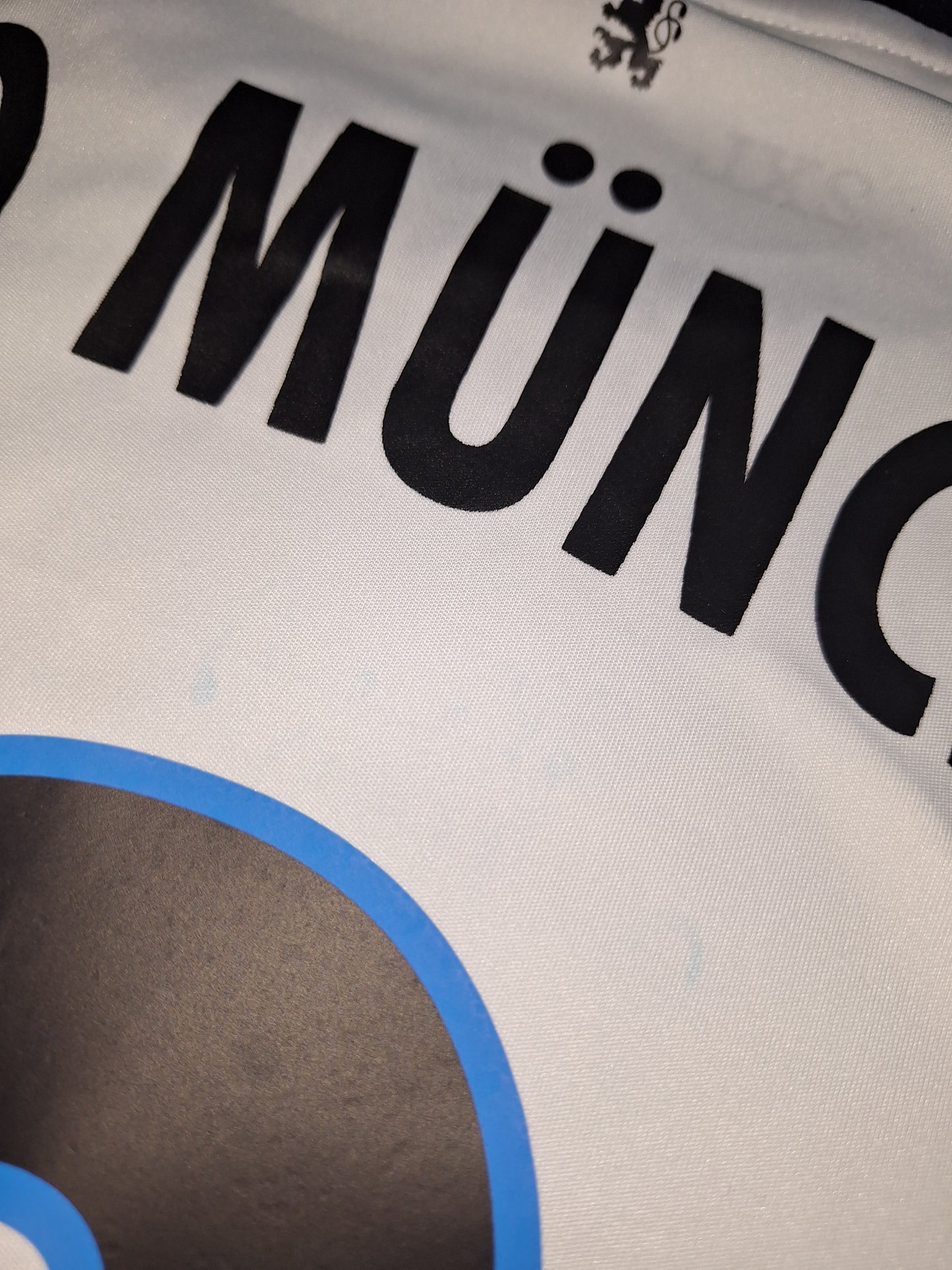 TSV 1860 Munchen 2014-2015 away shirt, Grzegorz Wojtkowiak 3, XXL