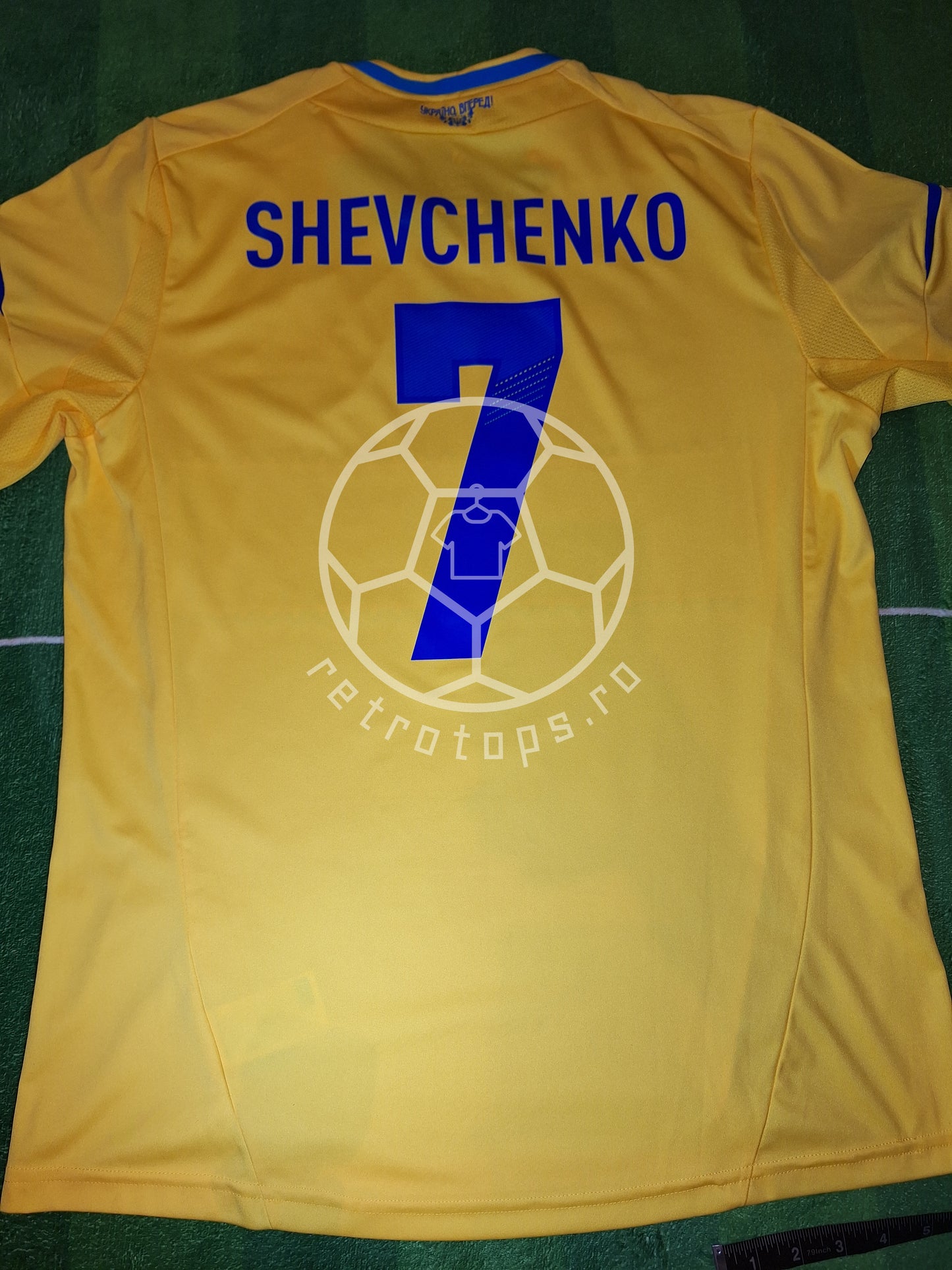 Ukraine 2012 shirt, Shevchenko 7, L