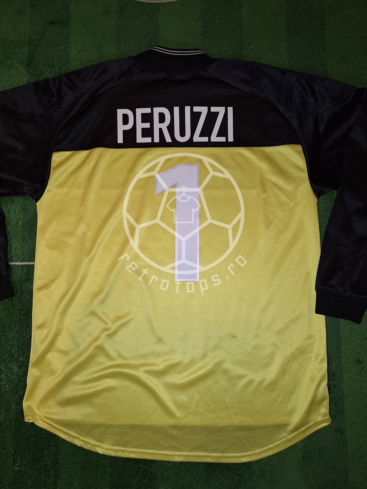 Nike template Inter goalkeeper shirt 1999-2000, Peruzzi 1, L