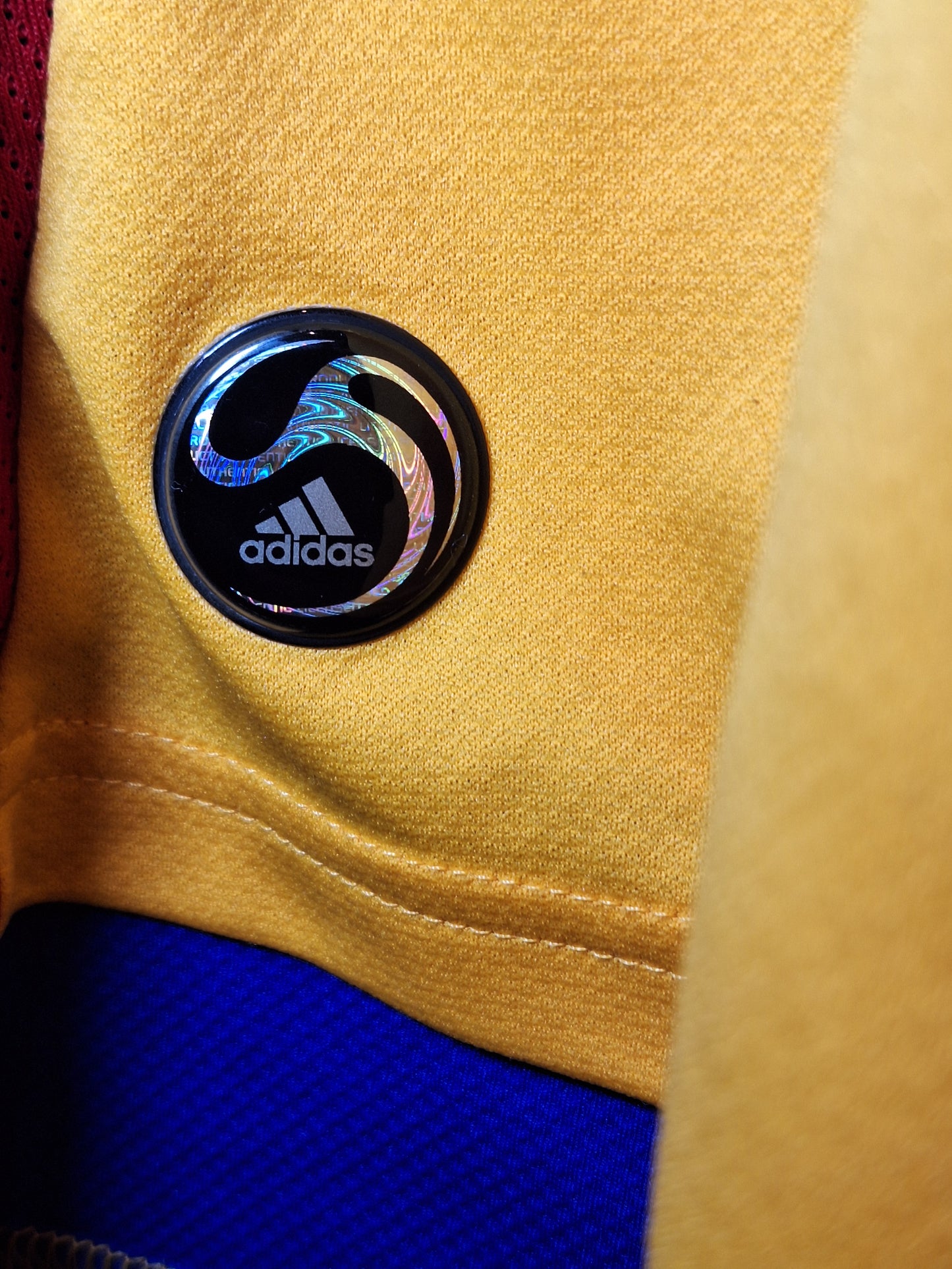 Tricou de fotbal România 2008 acasă, Mutu 10, S/M