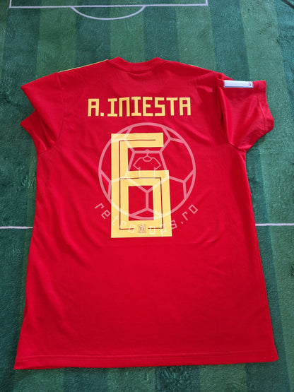 Spain 2018 home shirt, Iniesta 6, M