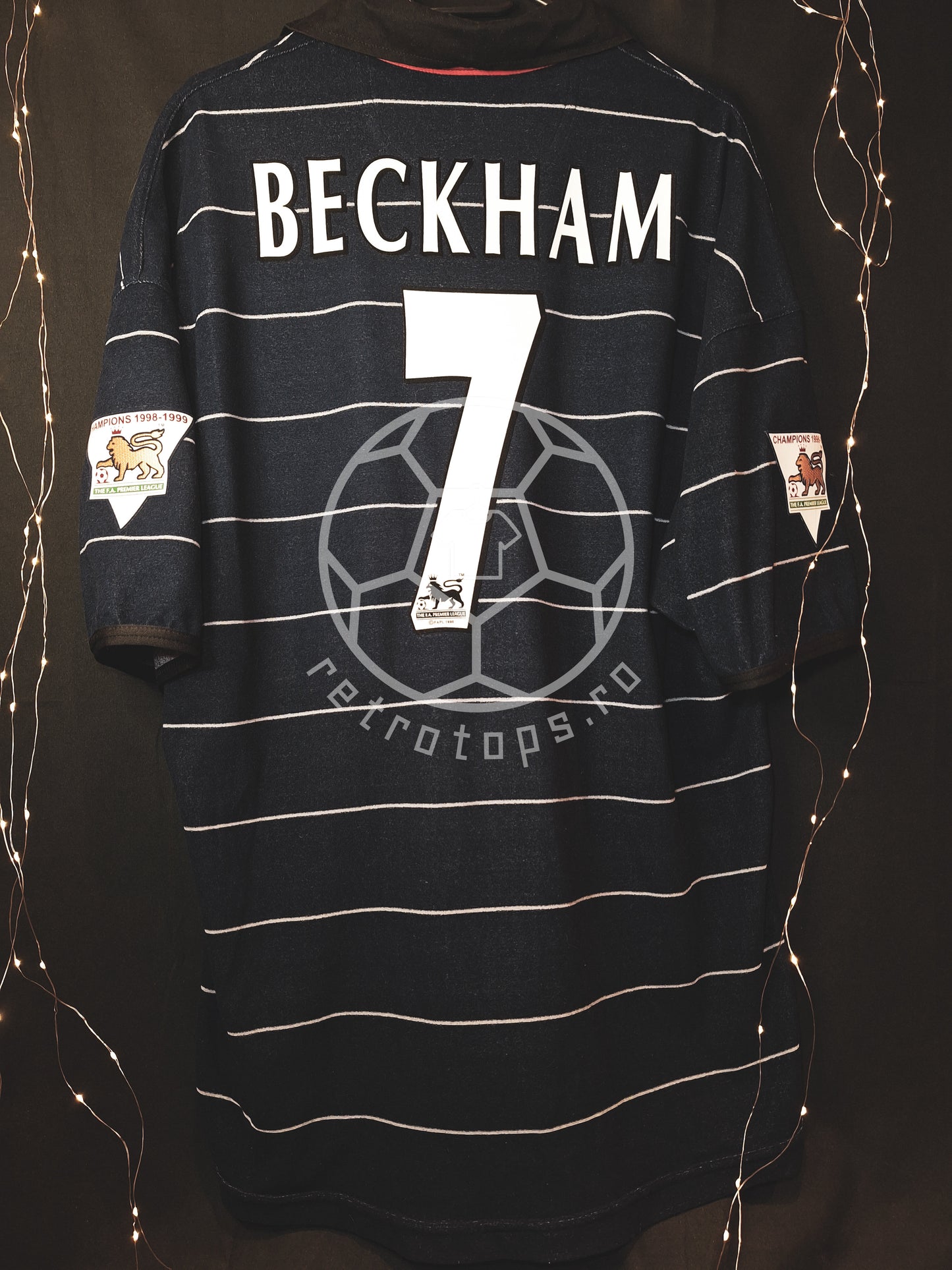 Manchester United 1999-2000 away shirt, Beckham 7, XL