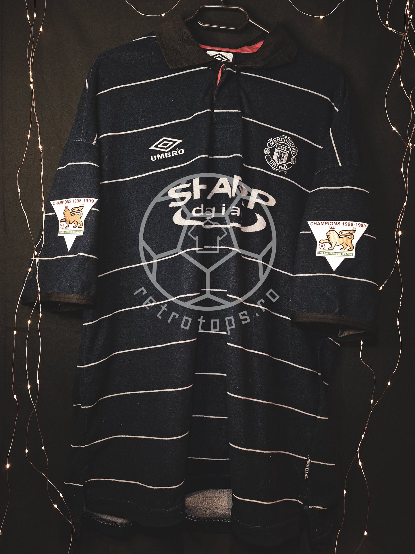 Manchester United 1999-2000 away shirt, Beckham 7, XL