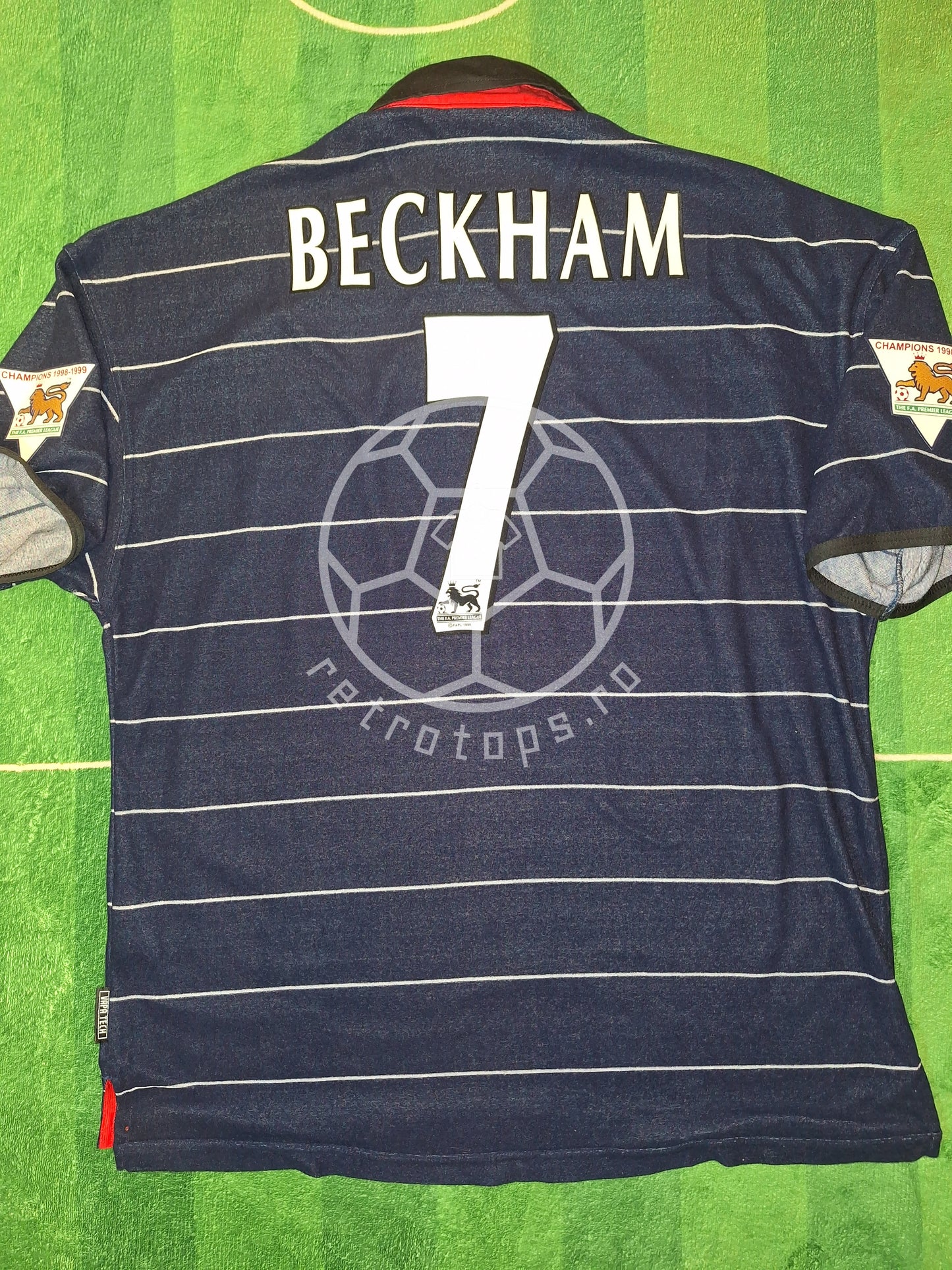 Manchester United 1999-2000 away shirt, Beckham 7, XL