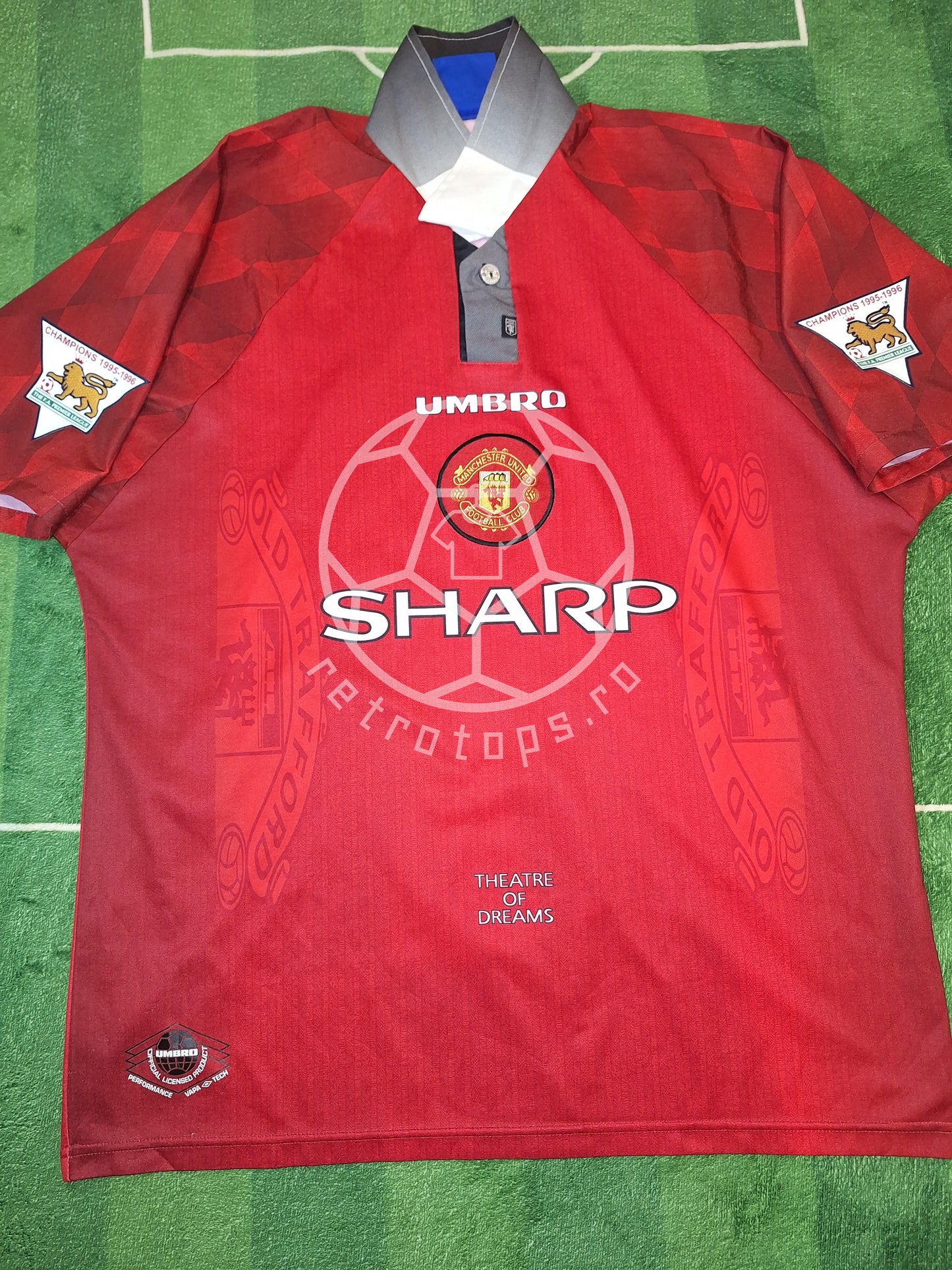 Manchester United 1996-1997, Cantona 7, XL
