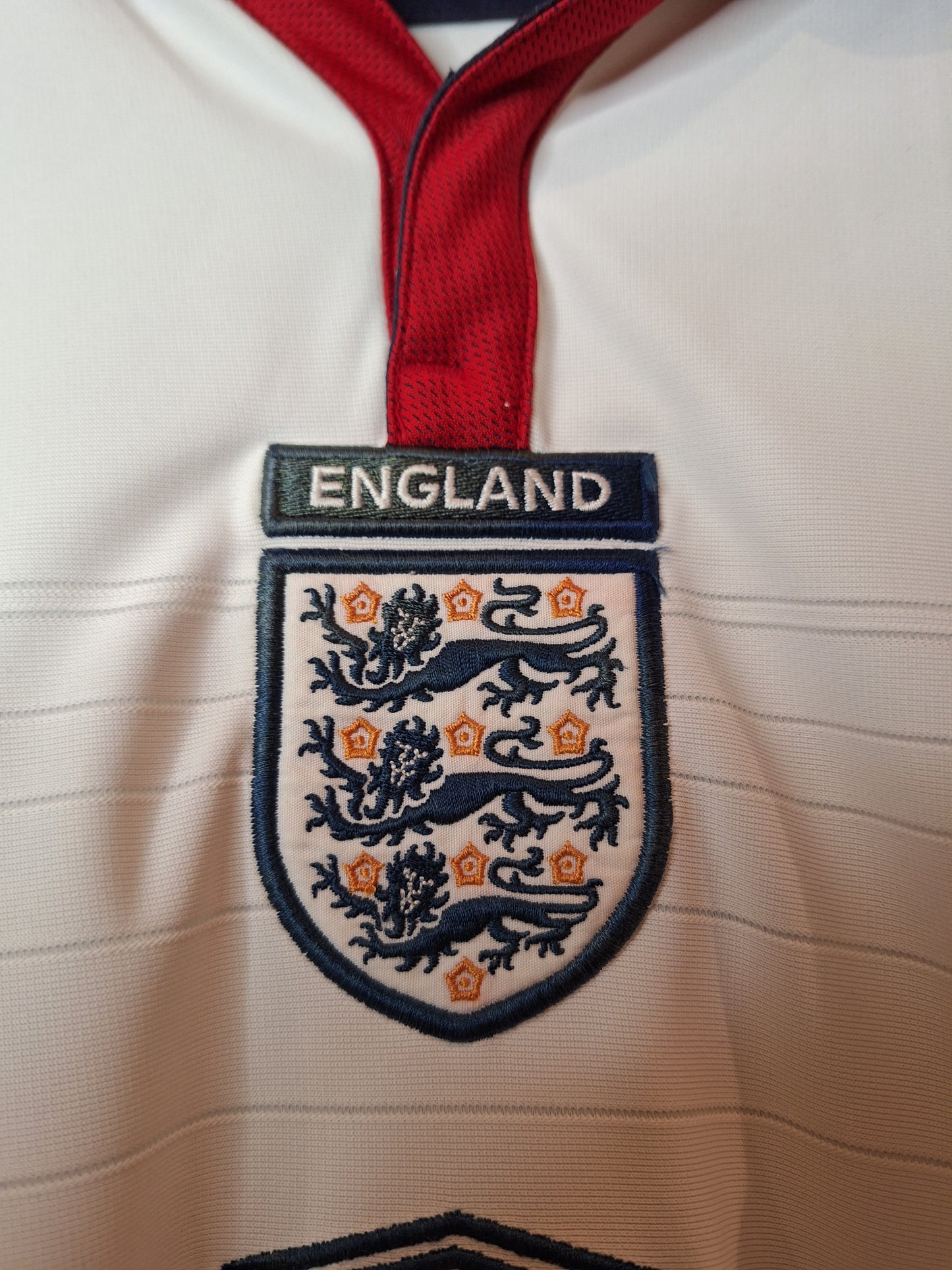England 2004 home shirt, Beckham 7, XL