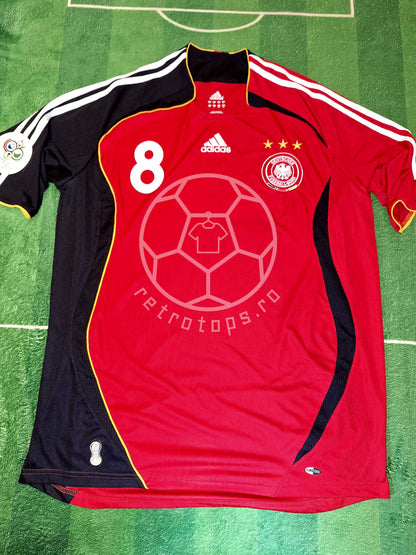 Germany 2006 away shirt, Frings 8, L