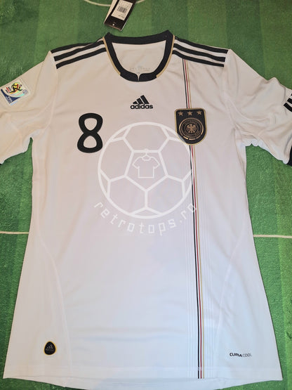 Germany 2010 home shirt, Ozil 8, M