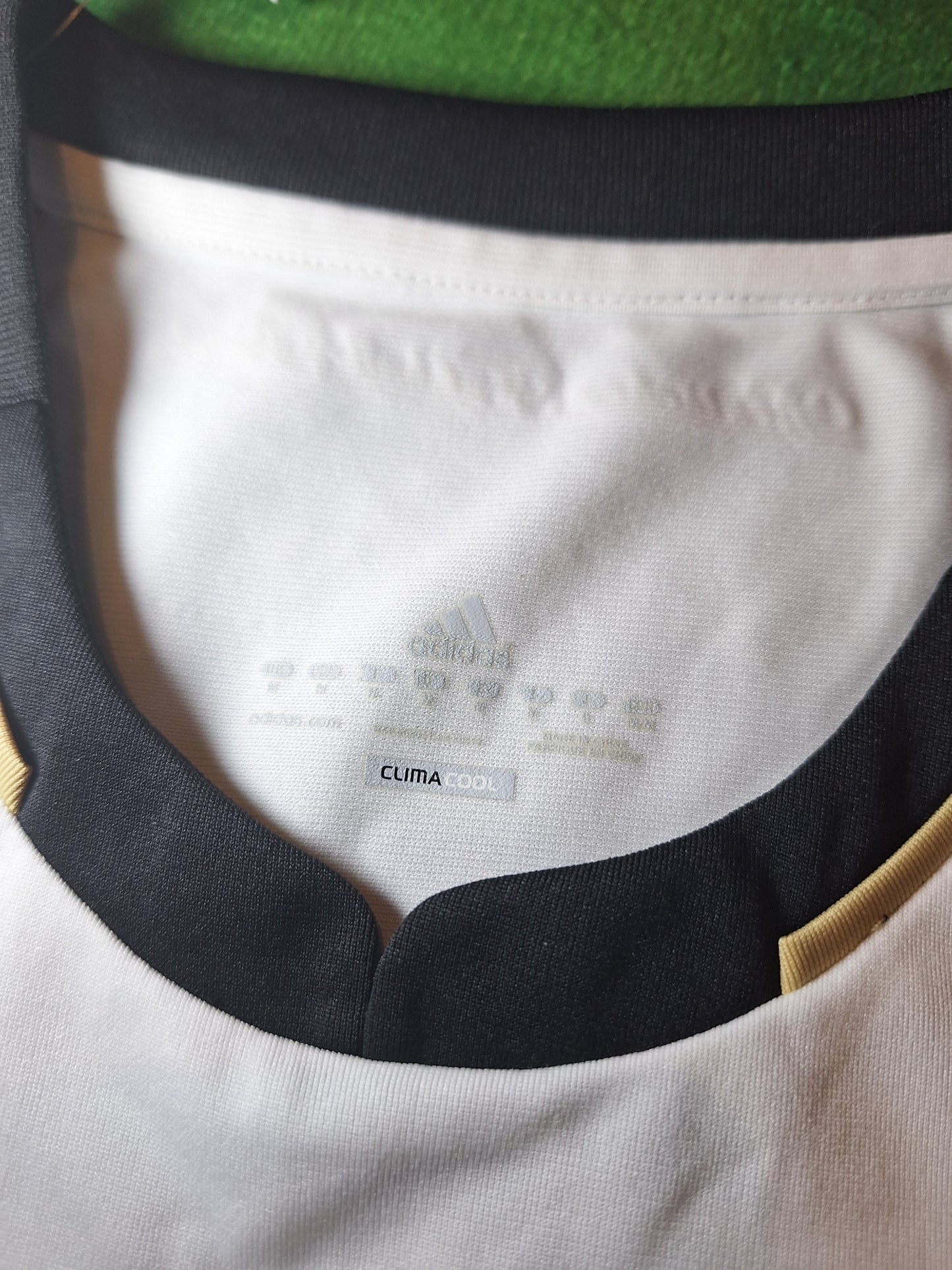 Germany 2010 home shirt, Ozil 8, M