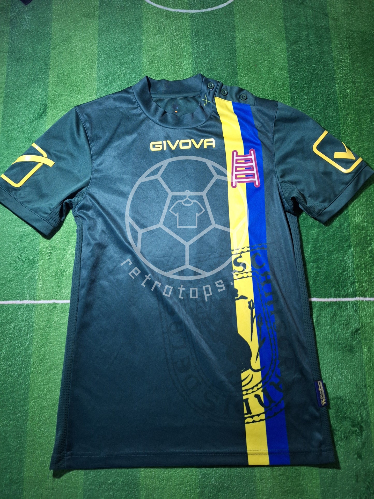 Chievo Verona 2017-2018 away shirt, S