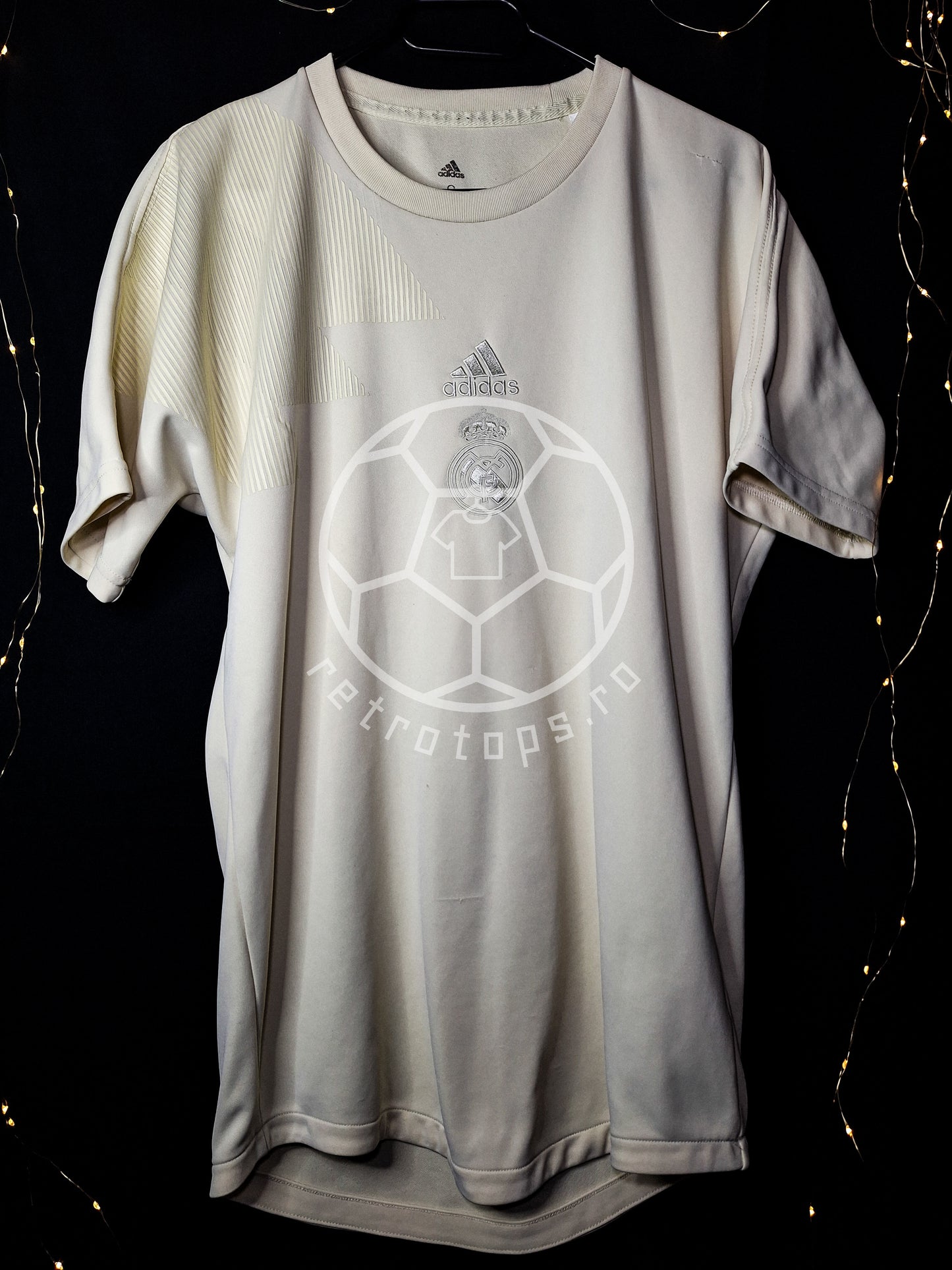Real Madrid Seasonal special shirt 2018, S/M