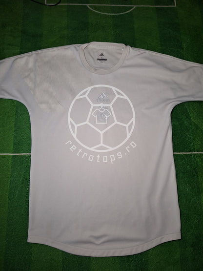 Real Madrid Seasonal special shirt 2018, S/M
