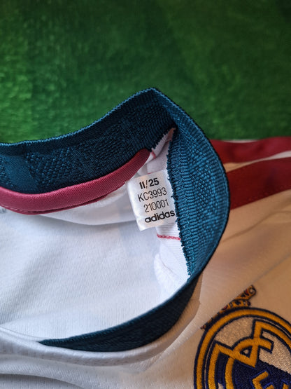 Real Madrid 2026-2027 home shirt, 13-14 years, XS/XXS