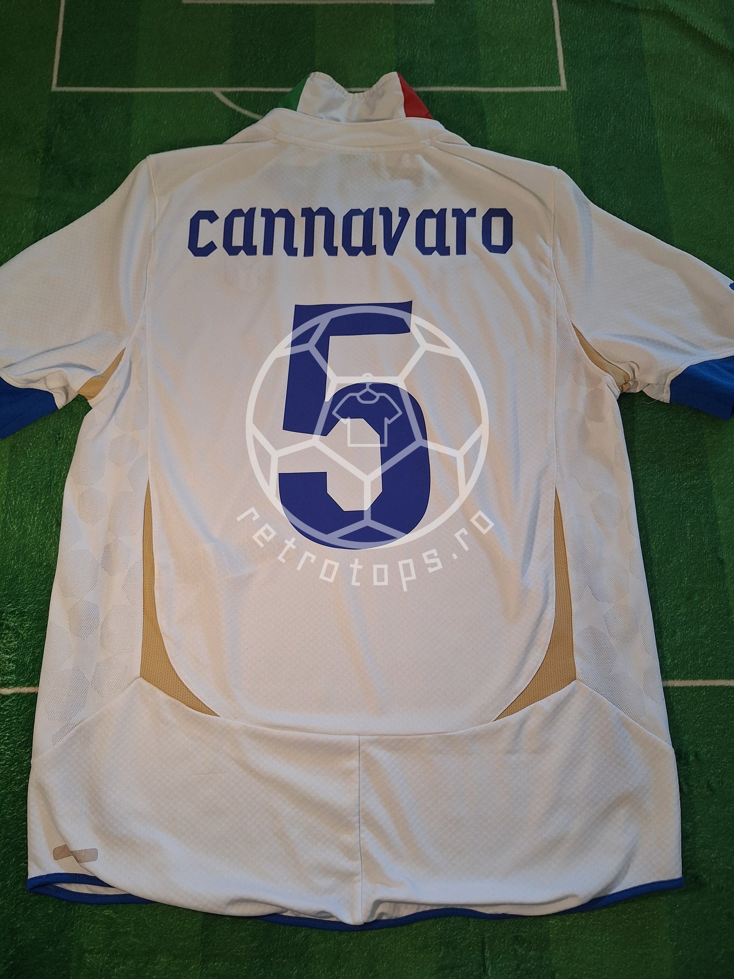 Italy 2010 away shirt, Cannavaro 5, L