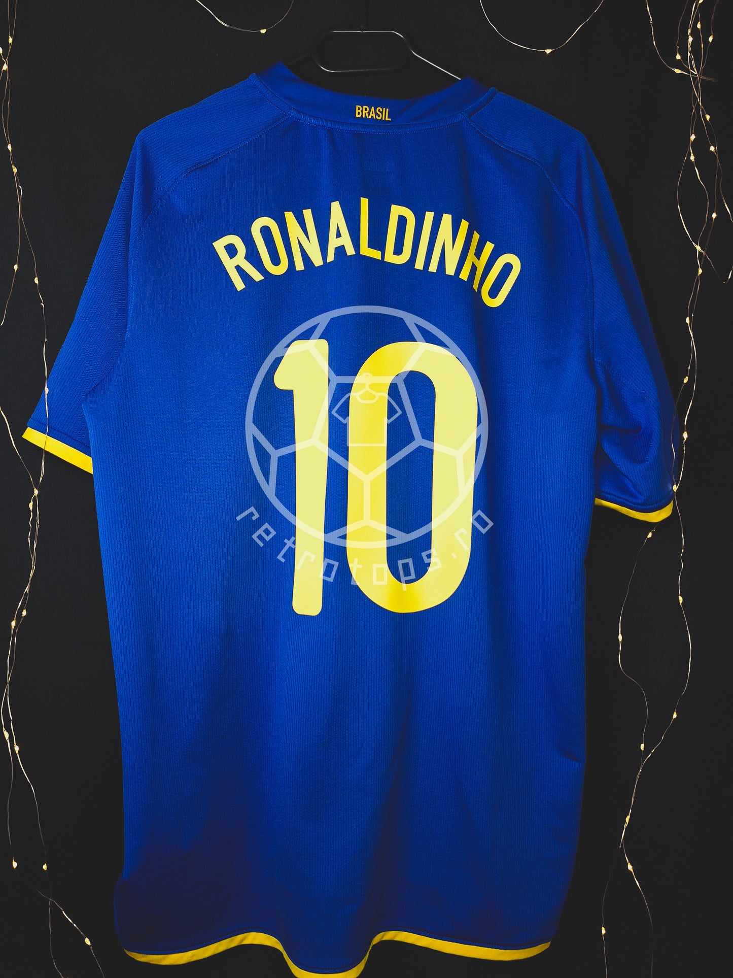 Brazil 2008 away shirt, Ronaldinho 10, L