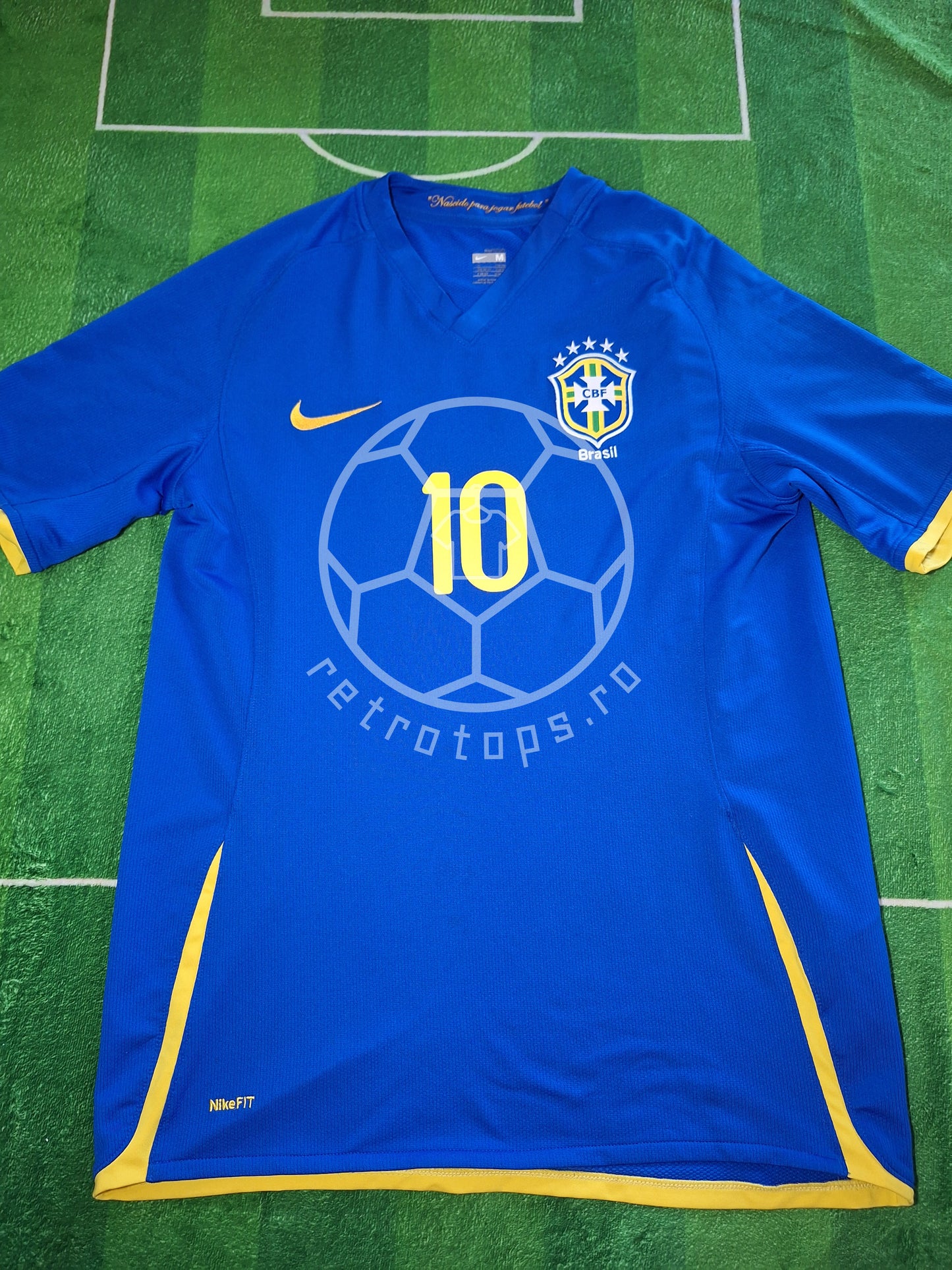 Brazil 2008 away shirt, Ronaldinho 10, L