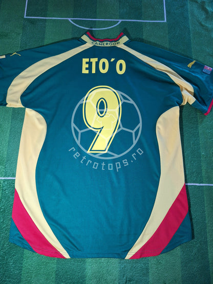 Cameroon 2000 home shirt, Eto'o 9, M