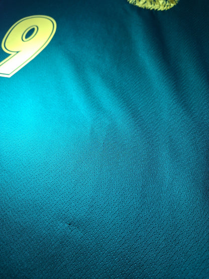 Cameroon 2000 home shirt, Eto'o 9, M